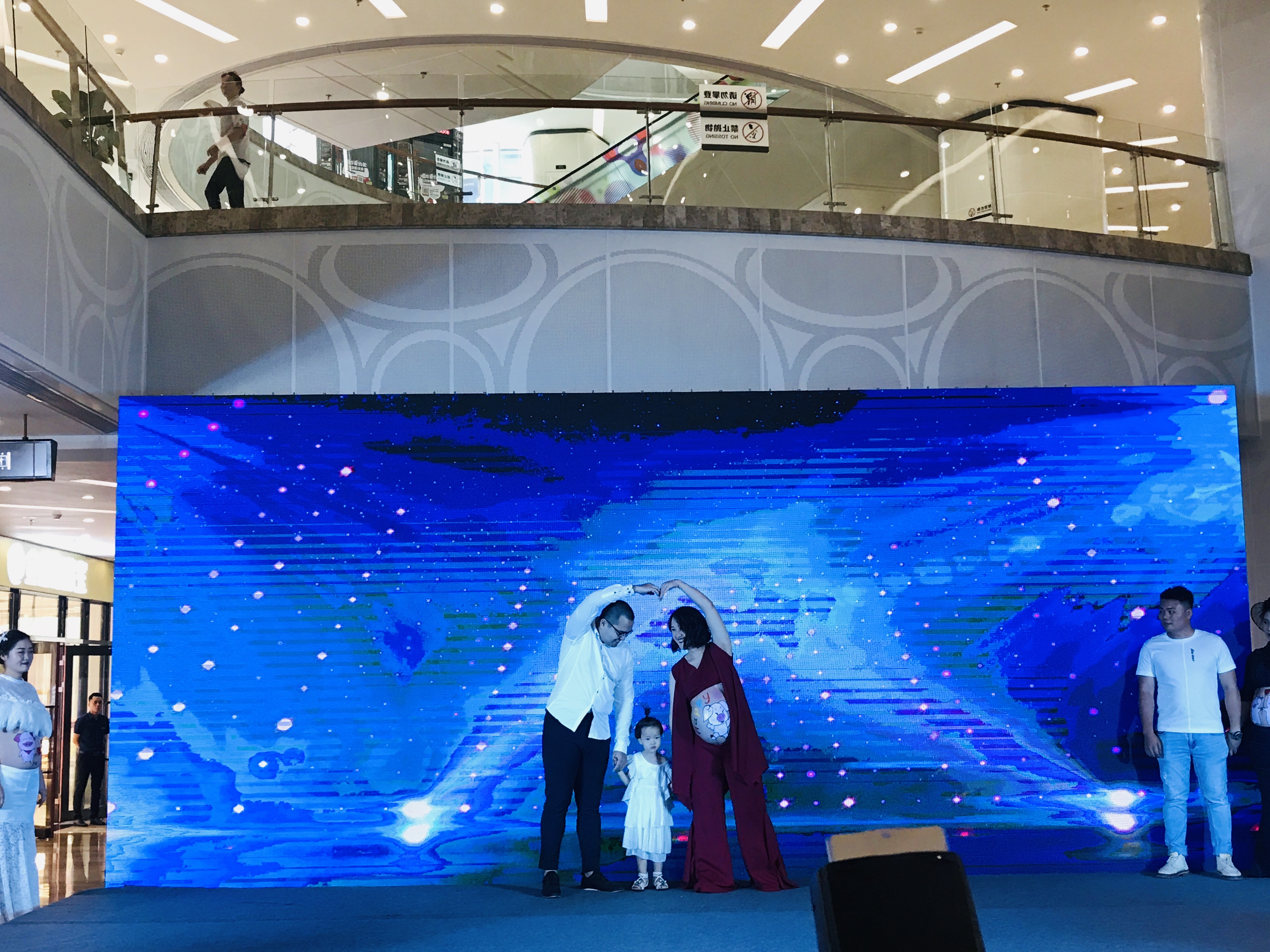 孕妈妈时尚形体大赛,孕妈妈才艺大赛抖音视频
