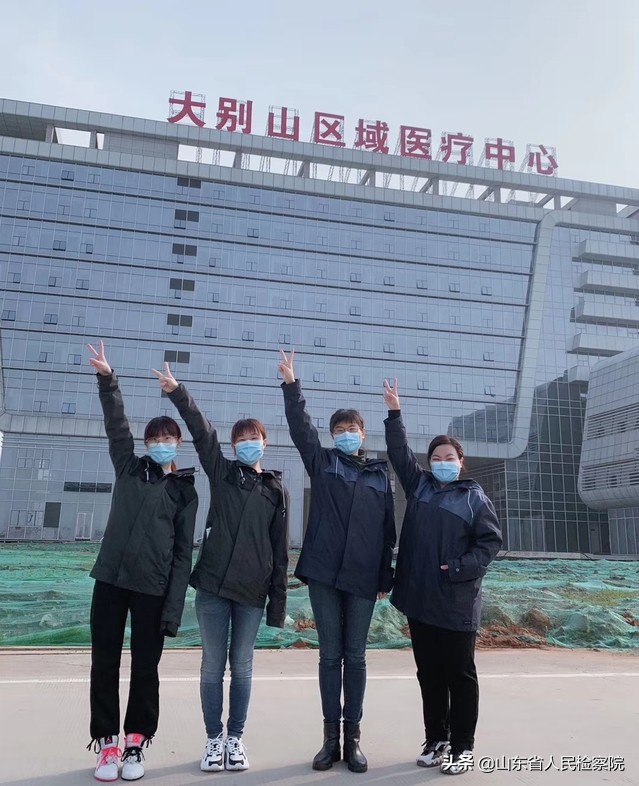 女护士写给白衣天使的一封信,一位女士写给护士一封信