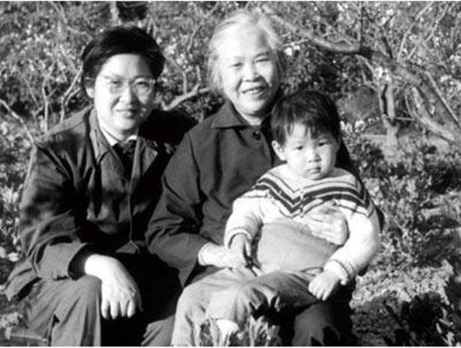 李敏结婚当天：毛主席主婚，*子珍贺**未参加，婚房中的家具都是借的