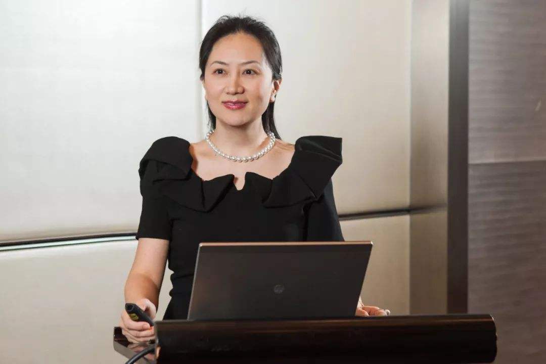 孟晚舟留守儿童视频,2岁女孩成留守儿童