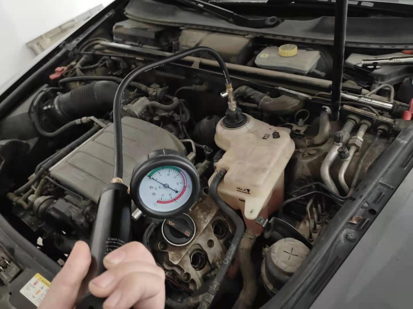 奥迪a6v6发动机漏水解决方法,奥迪a6v6发动机漏冷却液