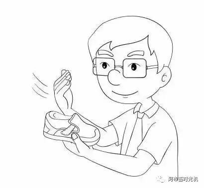 这3种鞋千万别给孩子穿,要不要给孩子买偏大一点的鞋