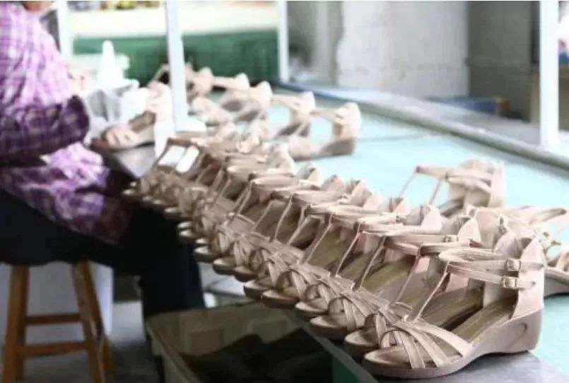 百丽鞋业扩张之路是什么,百丽如何成为一代鞋王