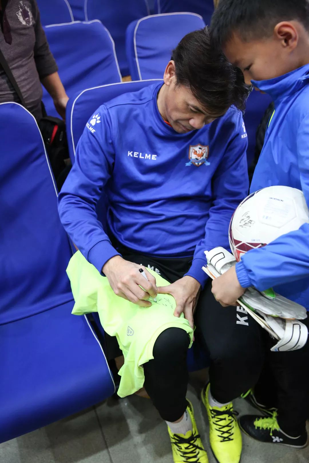 足球文化进校园,体育文化进校园