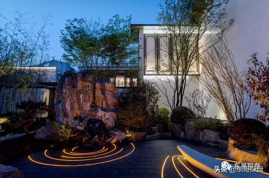 这才是郑州新贵追捧的湖畔臻品。100㎡出头的临湖独院来了