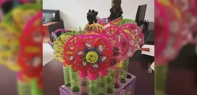废输液管、血包变身蔬菜网袋和儿童玩具！西安这个地方被3.15晚会曝光！