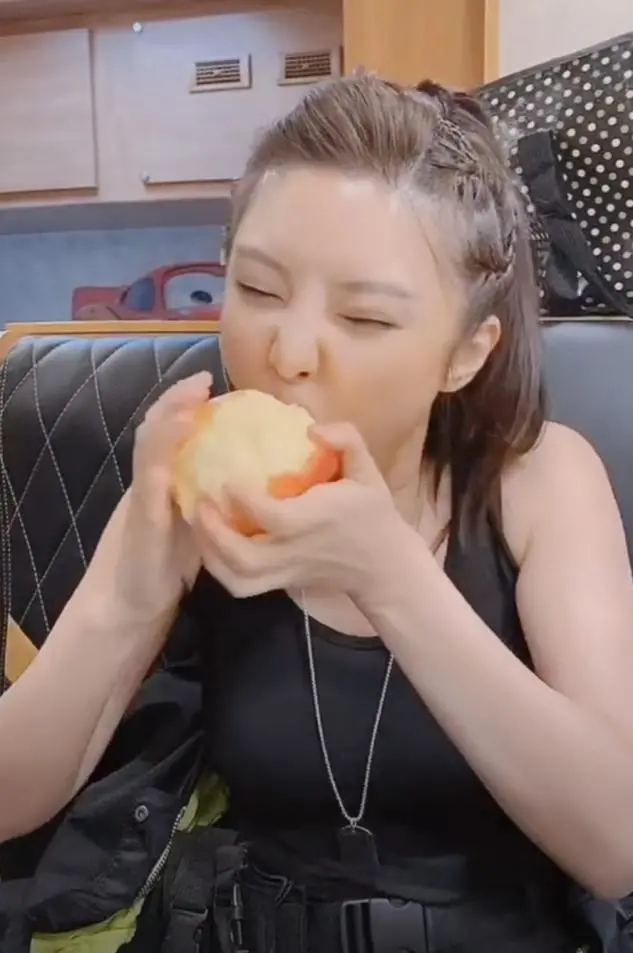 徐冬冬大嫂报仇,徐冬冬大嫂还债