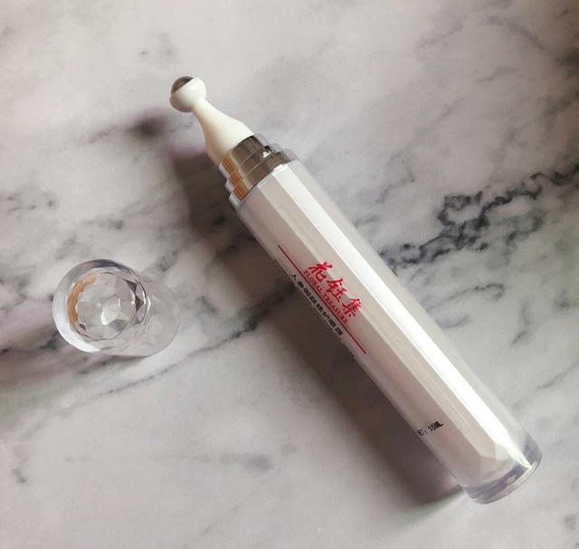 眼霜什么牌子好用又不显老,什么牌子的眼霜好用又清爽