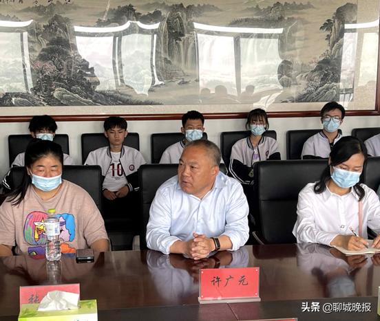 聊城高级财经职业学校召开家委会会议