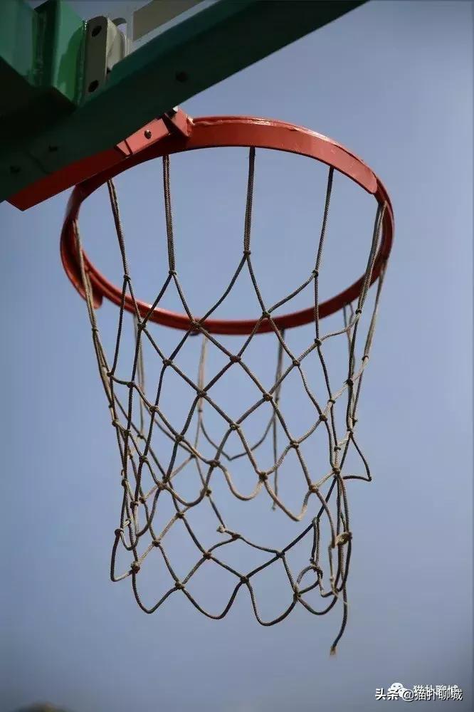 山东聊城室外篮球场,聊城篮球野球场