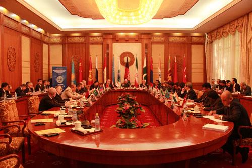 唯恐天下不乱惹出来事情很麻烦,唯恐天下不乱的具体表现