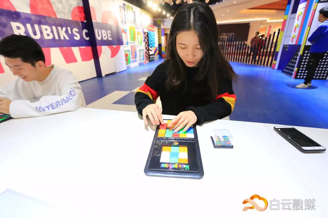 全国首创魔方像素馆，百信广场西区一周年庆，诸多活动等你参与
