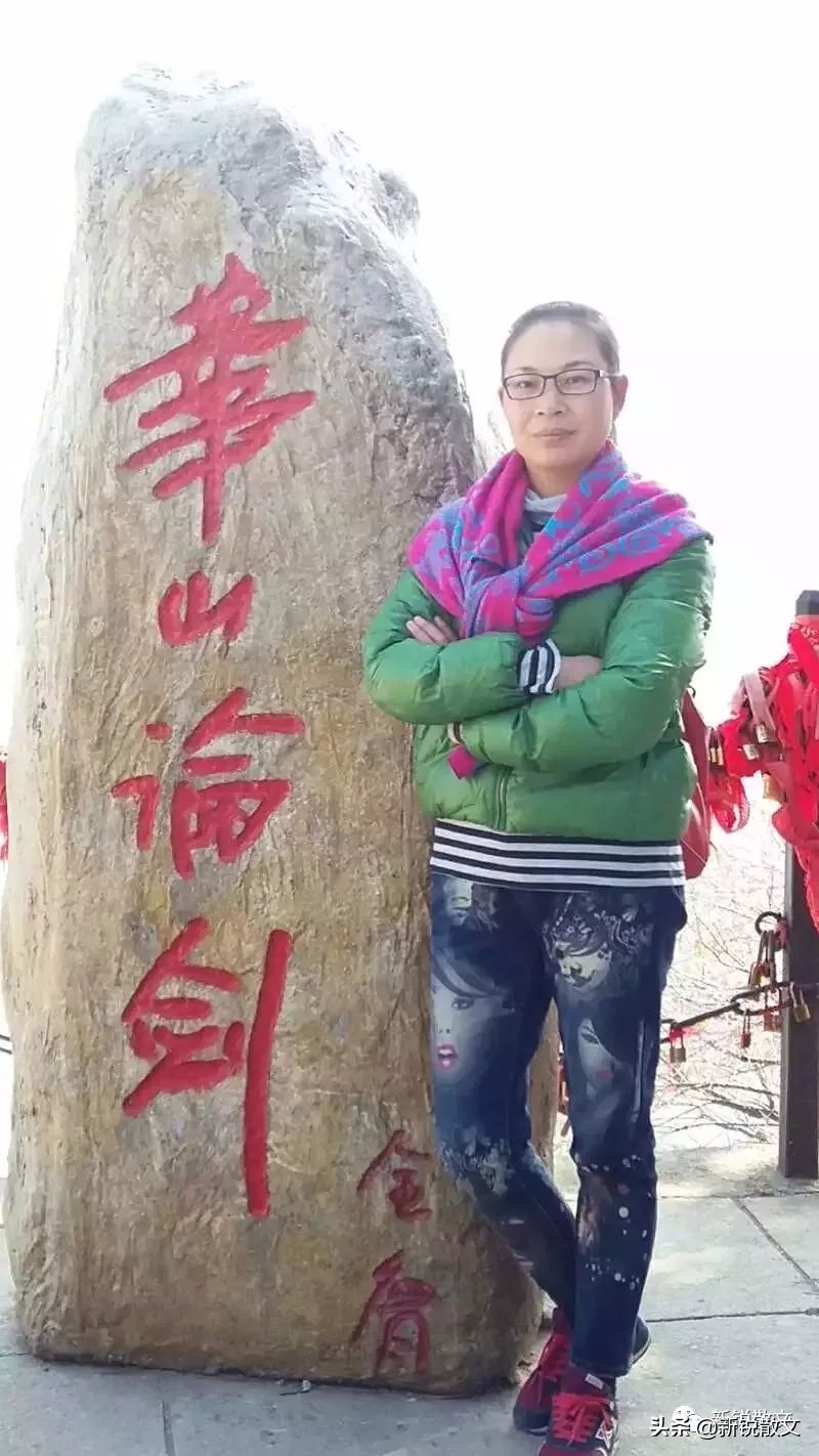 食指无缘无故肿了还痒,食指莫名其妙开裂