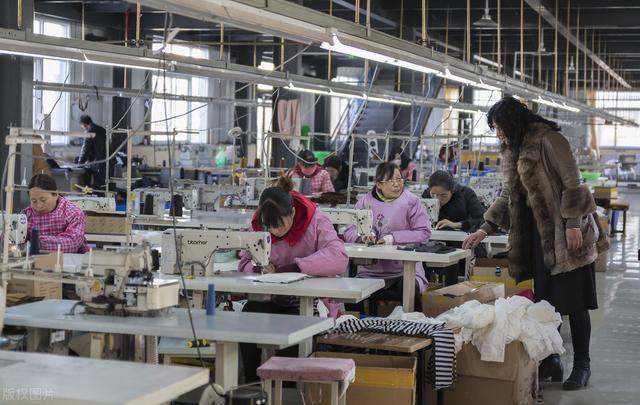 探访广州服装市场,带你看服装批发市场