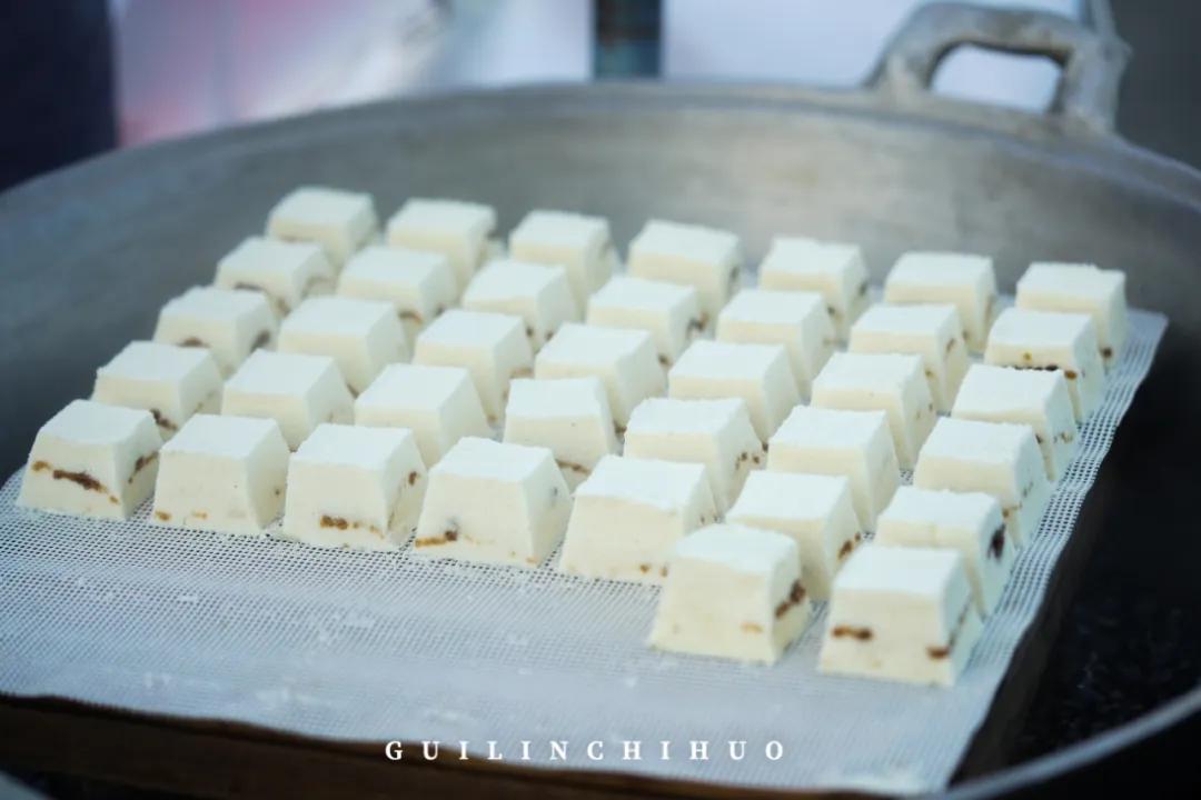 三里美食一条街,隐藏在巷子里的神秘小吃