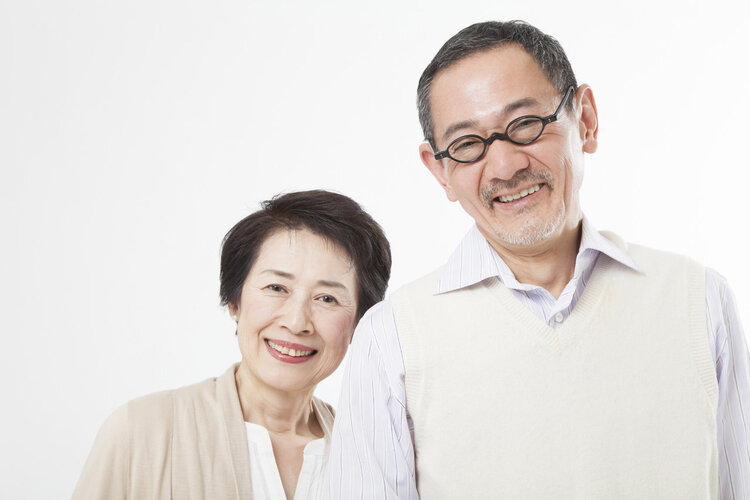 老年人夫妻一起睡的好处,老年人夫妻分床睡都有哪些好处