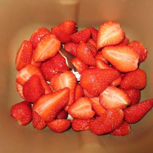 草莓千层班戟制作,草莓班戟的食谱