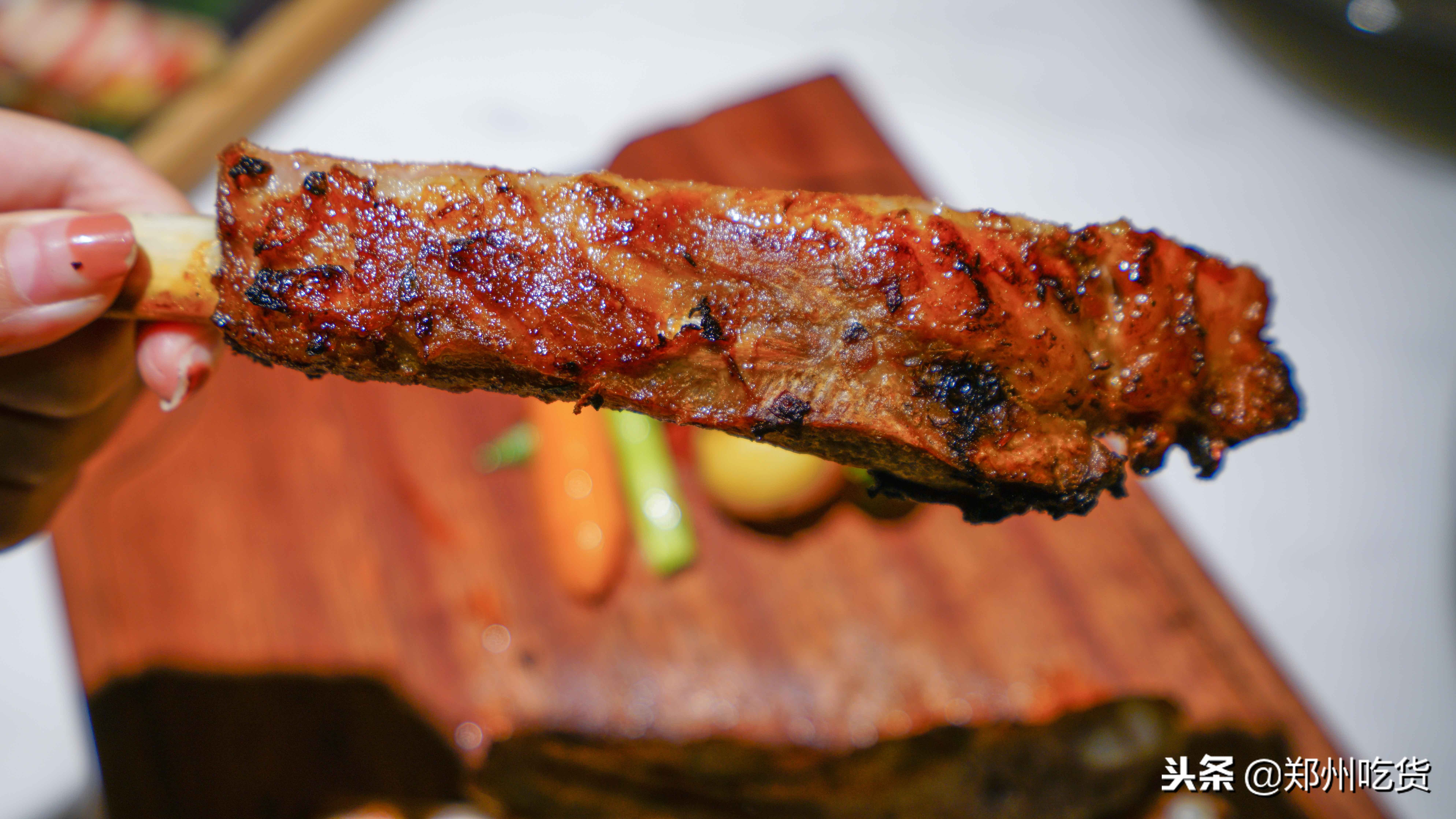 走进这家店，闪现到巴黎！满足你的少女心，治疗你的直男癌！