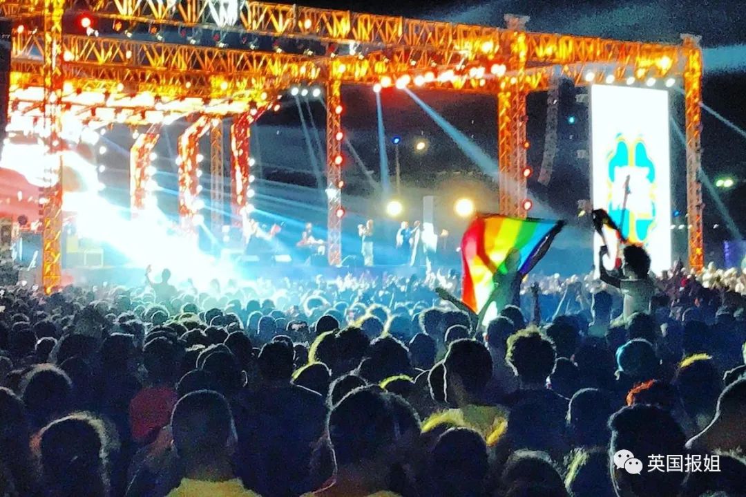 埃及女同性恋遭政府电击*虐性**后自杀，网友却支持：她活该下地狱