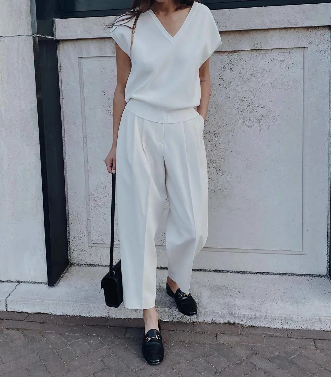 今年流行什么样的乐福鞋 (今年流行的乐福鞋都有什么样的)