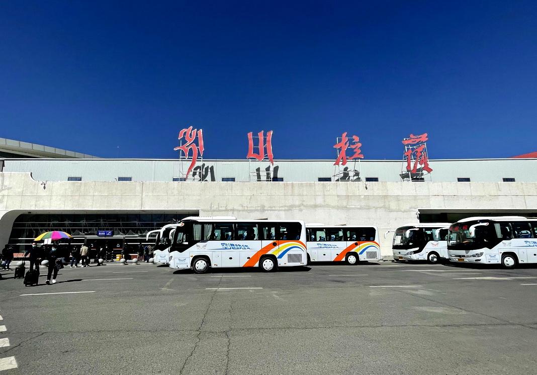 三月游拉萨：淡季出行游人少，看看住宿多便宜，有人问你高反了吗