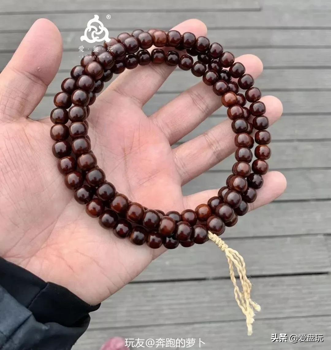 盘手串是不是很脏,盘透的黄花梨手串