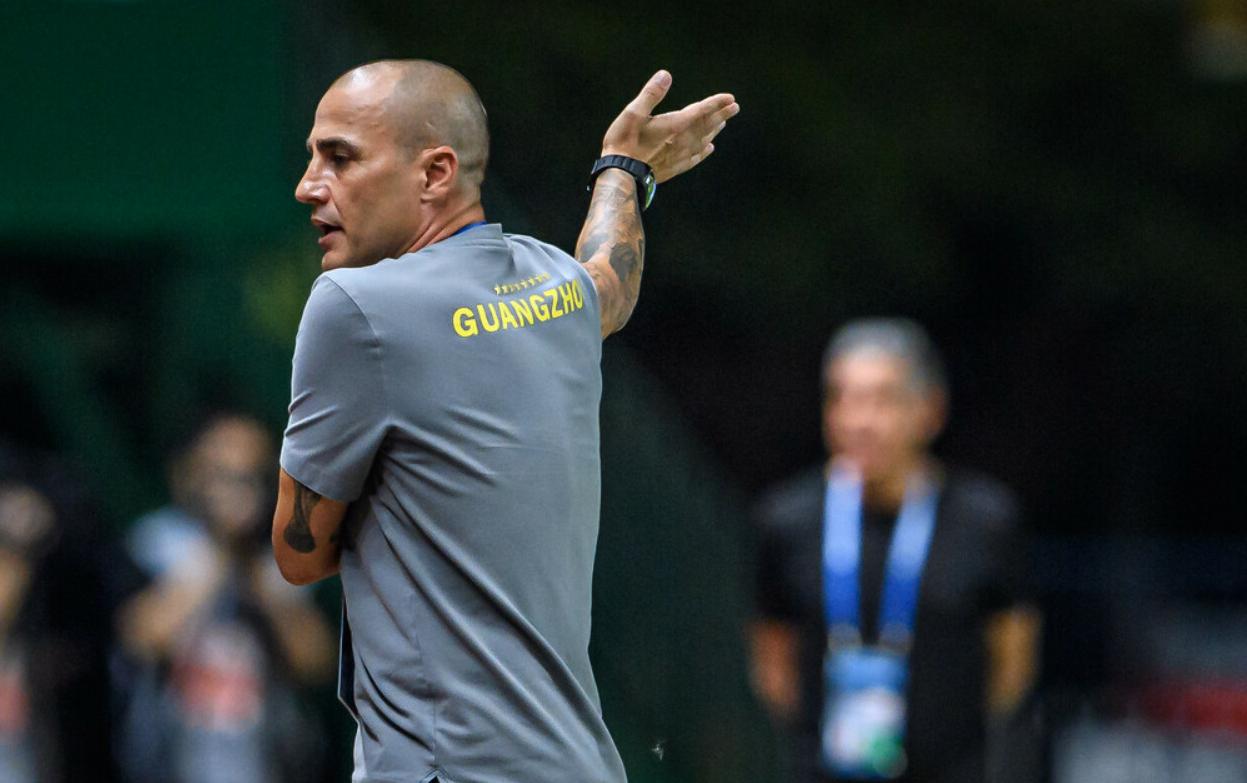 上午9点，沪媒批评杨立瑜引巨大争议！球迷：与京媒组成卧龙凤雏