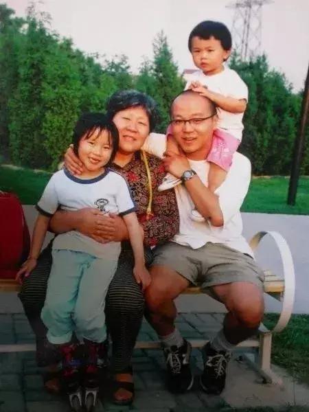 窦唯黑梦专辑几个版本对比,窦唯新歌完整版