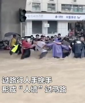 150个西湖倒灌郑州，“今天我不敢看河南人的朋友圈”