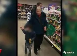 澳洲女代购奶粉,外媒报道中国女代购