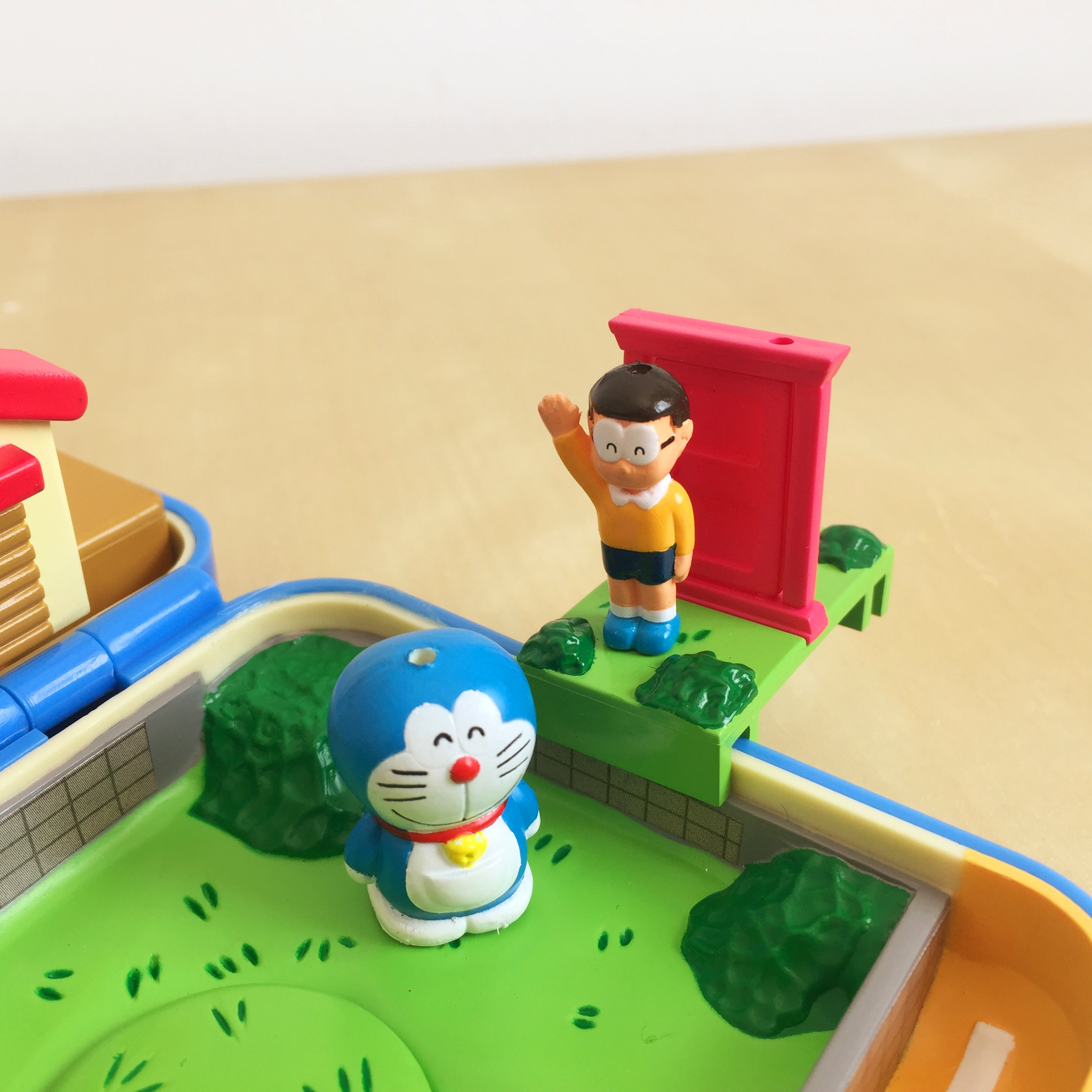 玩具测评丨TOMY哆啦a梦场景提盒大雄家