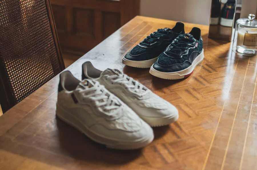 YEEZYBOOST350V2「白斑马」，NikeSBDunk「Buck」即将复刻