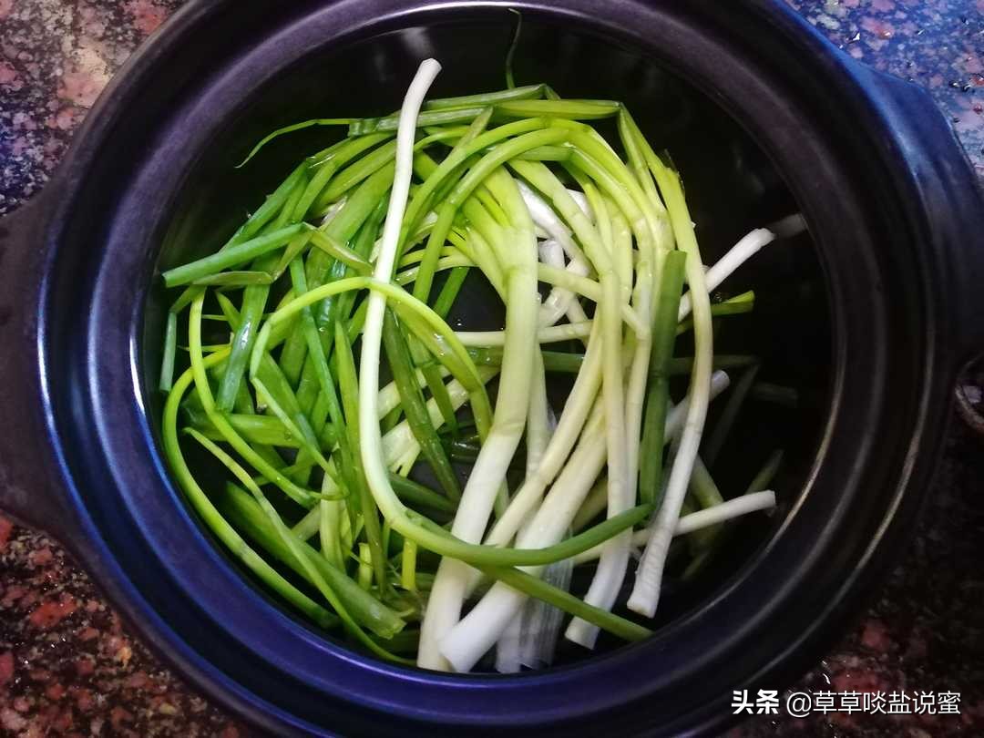 白鲳鱼怎么焖好吃,清蒸黑鲳鱼的做法大全