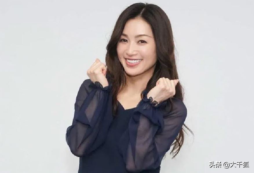 同犯弥天大错，酒井法子努力十年终于复出，泽尻英龙华该好好学学