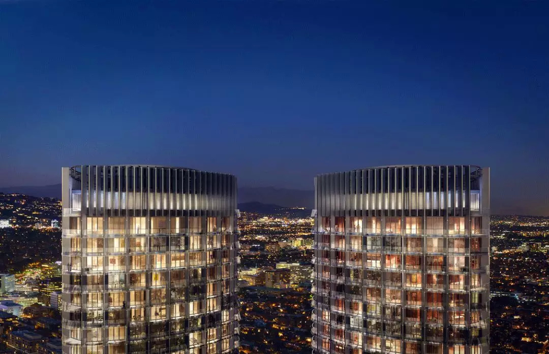 rihanna只靠副业微商赚6个亿,rihanna副业赚多少钱