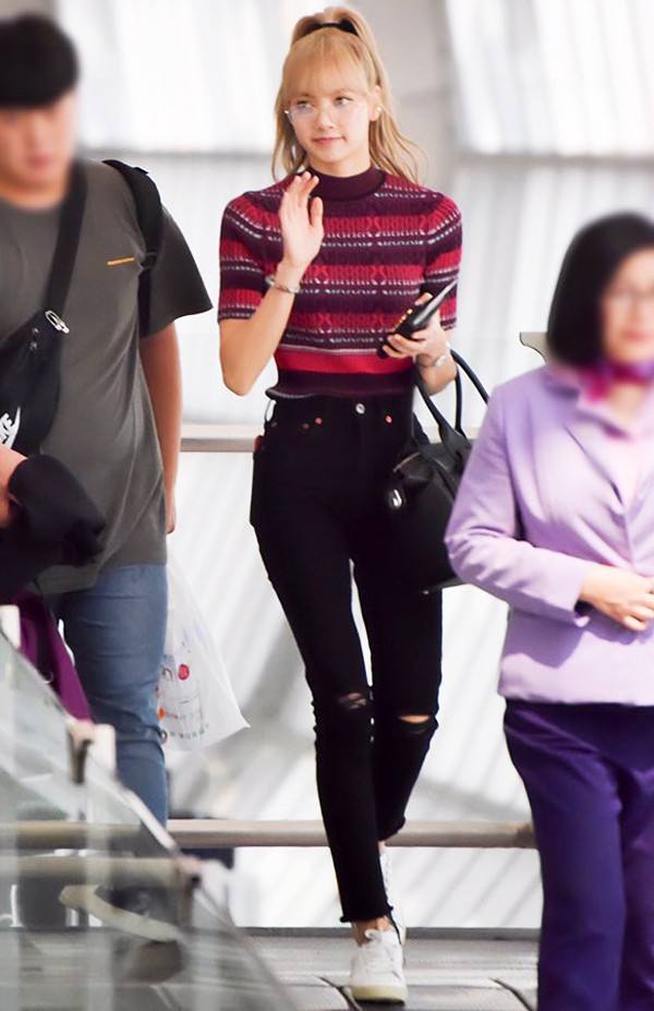 针织气质款短袖,经典百搭针织短袖t恤