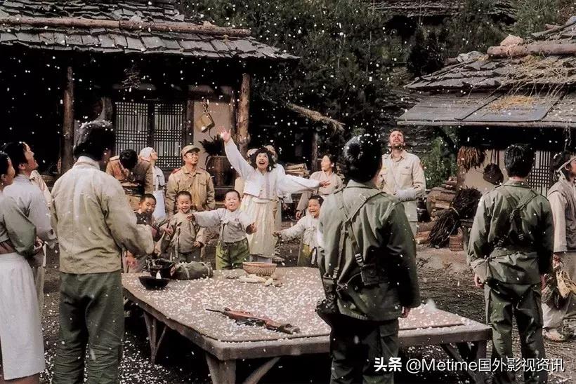 笑着笑着就哭的喜剧,推荐10部经典又好笑的喜剧电影