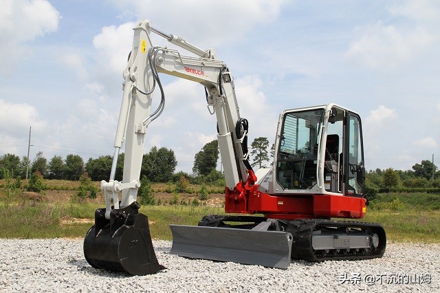 挖掘机世界十大名牌,国内挖掘机品牌排名