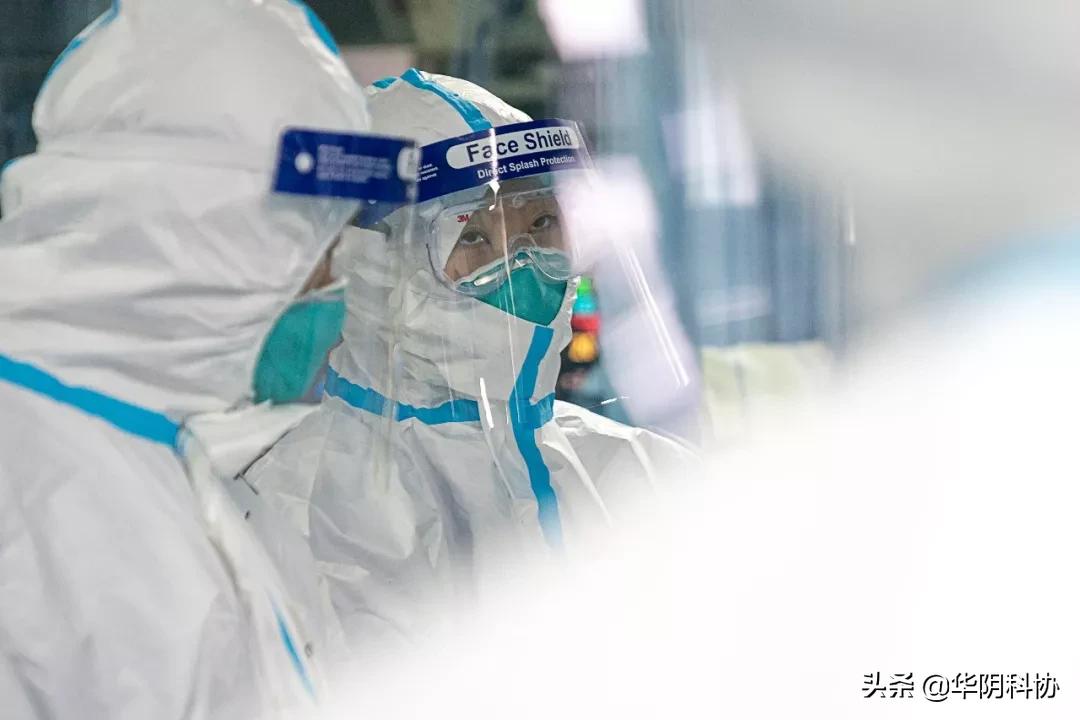 元宵佳节月圆灯明国泰民安,今夕元宵