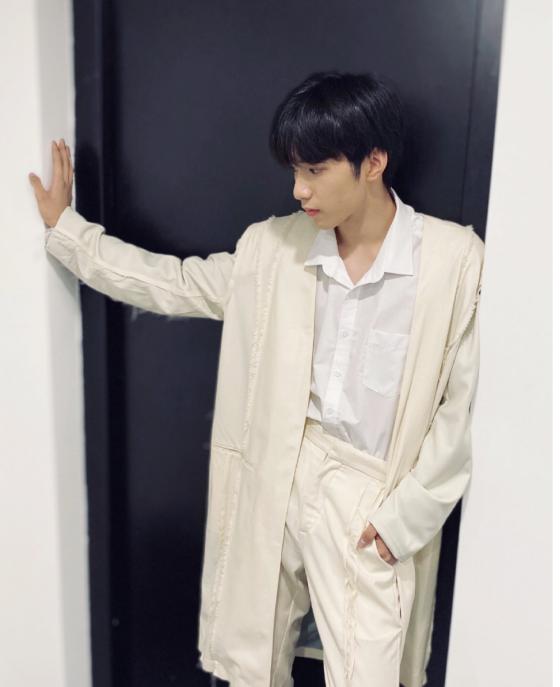 刘耀文套装穿搭图片,刘耀文patty