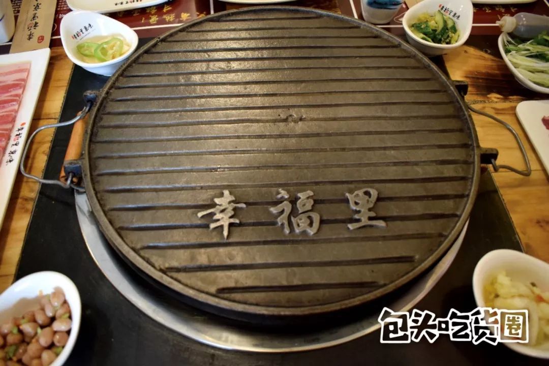 列入非遗的京味炙子烤肉，在包头也能吃到啦！