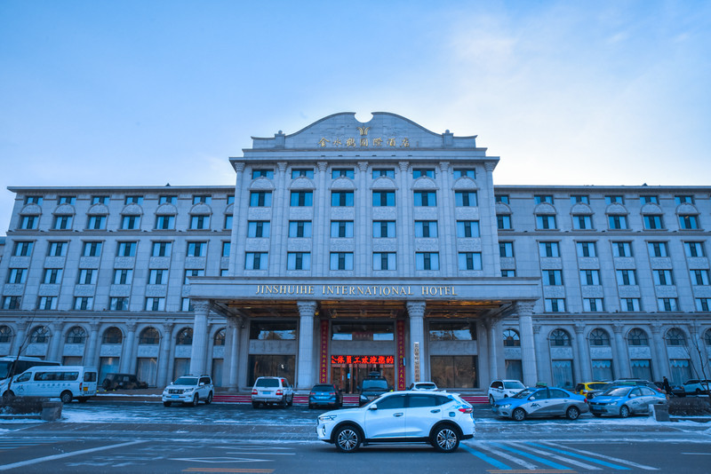 冰雪总动员简介,冰雪总动员