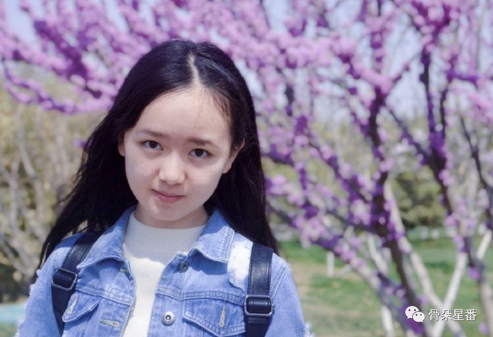 那些惊艳众人的小艺人黄杨钿甜,女童星黄杨钿甜