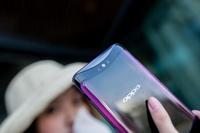 全面屏重磅出击,全面屏时代热潮