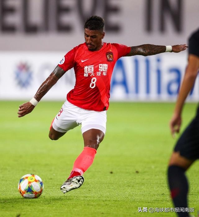 广州恒驰亚冠球衣,恒大队徽与恒驰标志