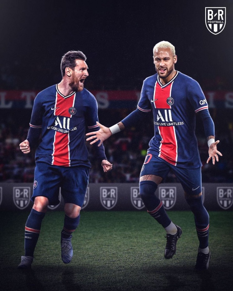 梅西第7座金球奖稳了吗,梅西展示所有8座金球