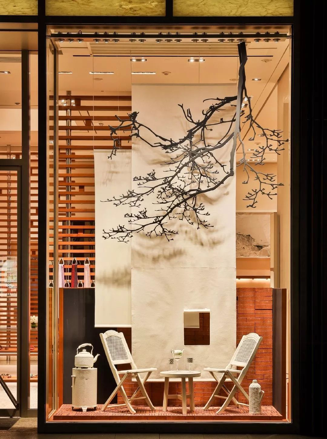 爱马仕品牌设计理念,爱马仕的品牌定位策略