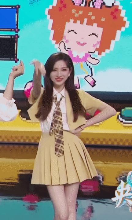 永远可以相信国家级审美,永远不要怀疑中央电视台的审美