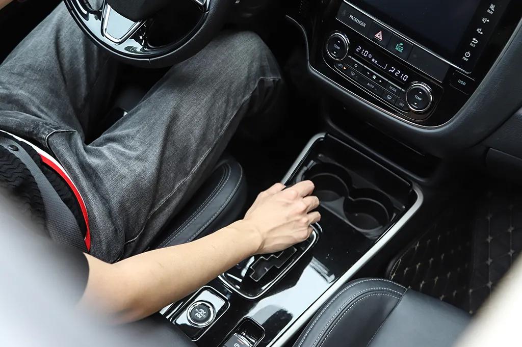 欧蓝德7座5万,新款三菱欧蓝德性价比