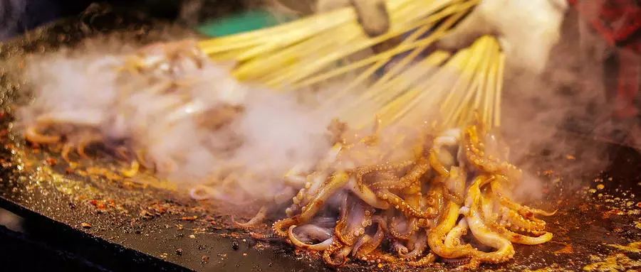 那些你看不上的小生意,那些你看不起的工作其实很挣钱